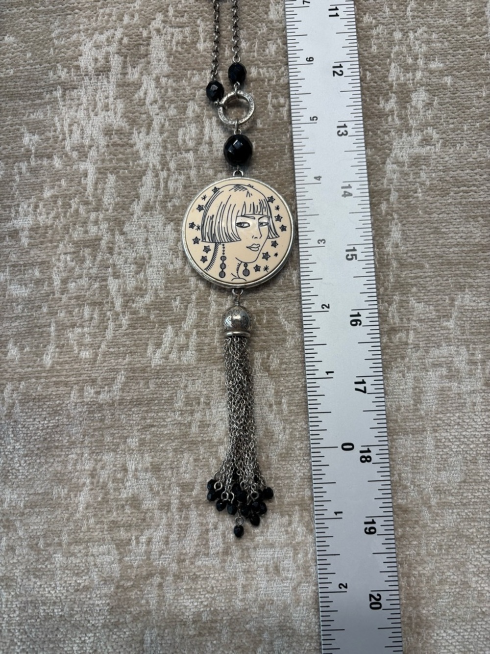 Brighton Nanette Fashionista Flapper Tassel Necklace Silver Black Medallion - Picture 4 of 4
